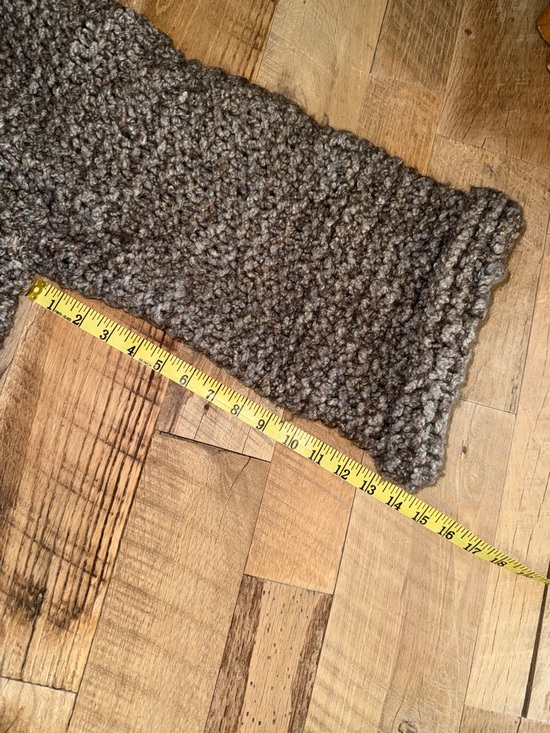 Lafayette 148 New York Chunky Knit Button-Front Cardigan sample piece - Picture 10 of 16